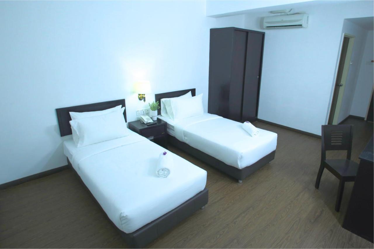 Hotel Pandan Johor Bahru Exterior photo