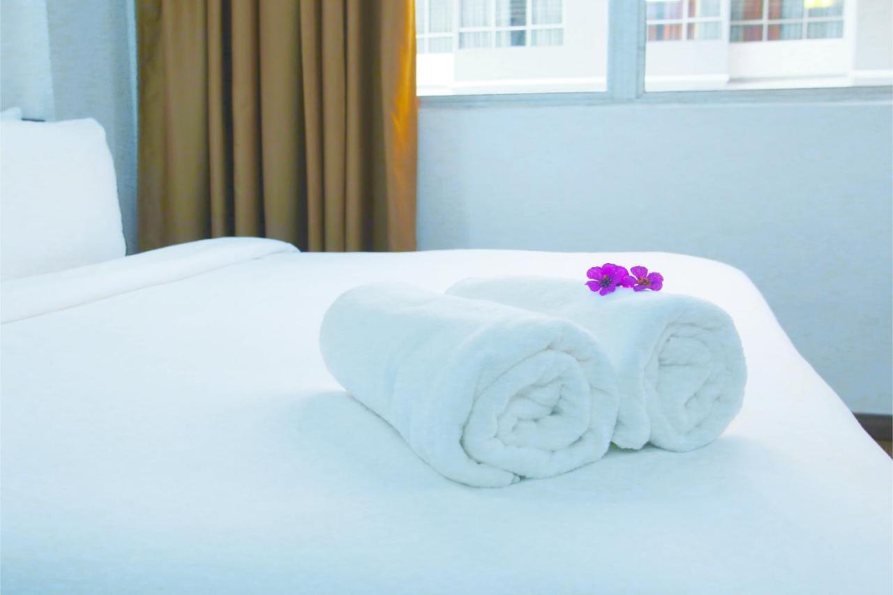Hotel Pandan Johor Bahru Exterior photo