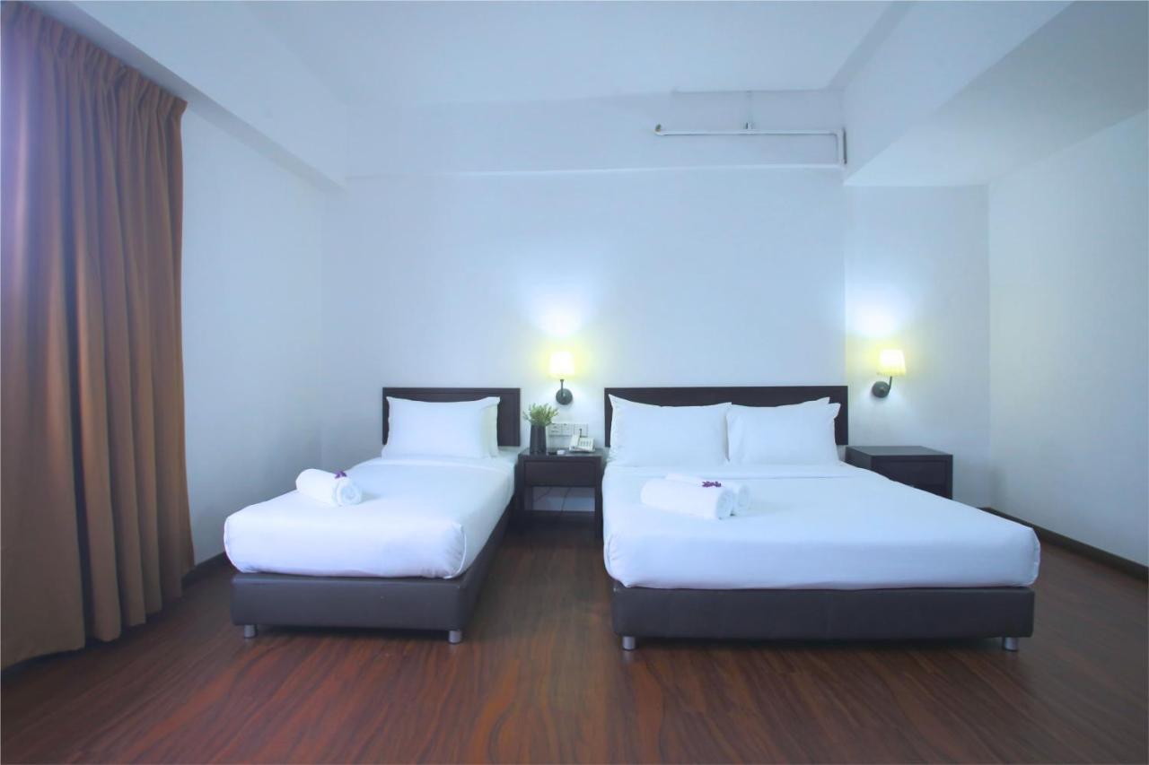 Hotel Pandan Johor Bahru Exterior photo